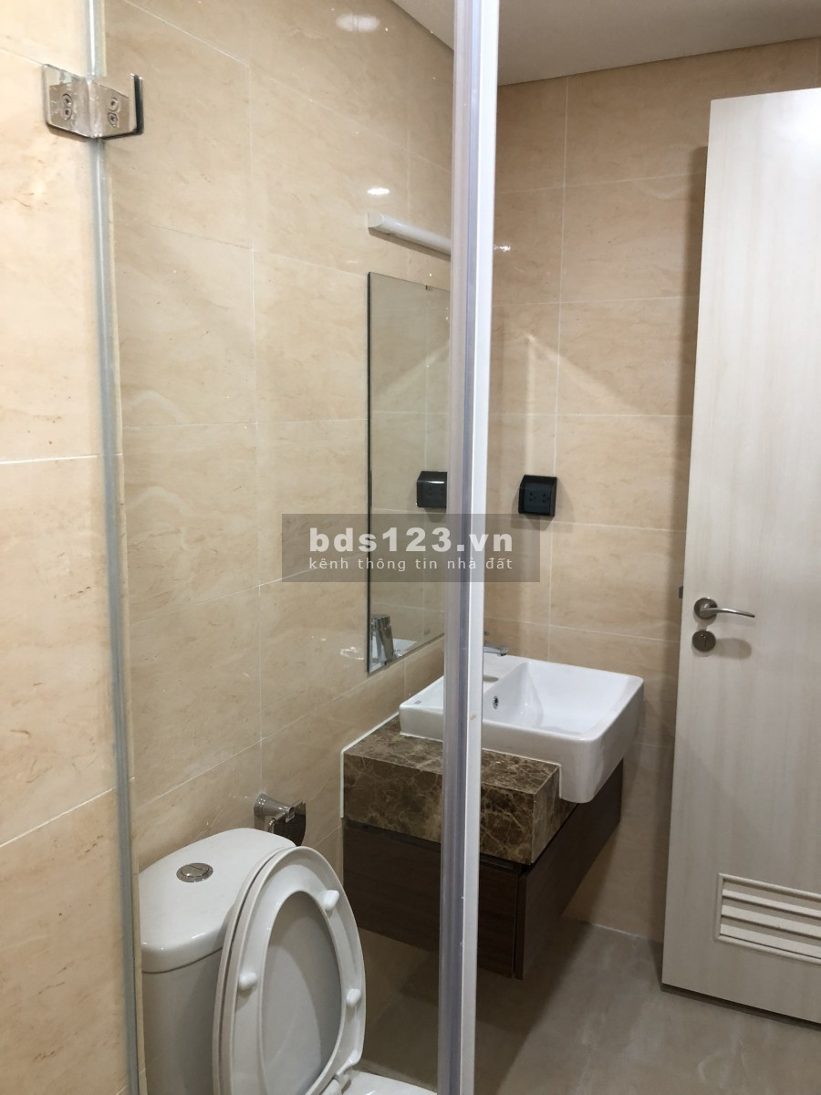 (Nhà đẹp) cho thuê căn hộ CC GoldSeason DT 85m2 - 2PN đồ cơ bản. Giá: 12tr/tháng