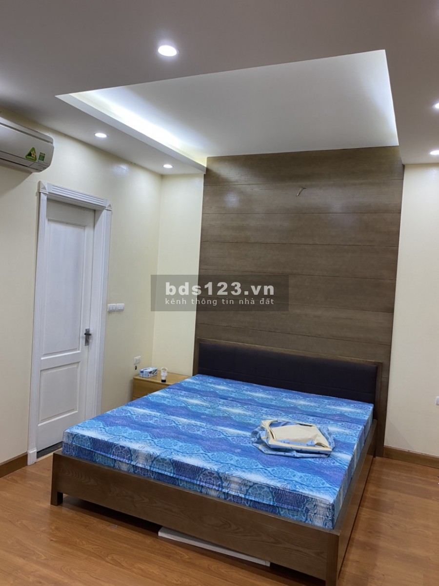 golden palace sảnh B tầng trung