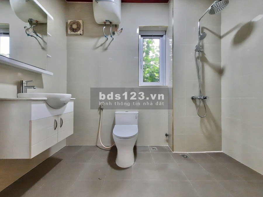 Bán biệt thự C1 Ciputra 345m2, 6 ngủ, đồ cơ bản. Giá liên hệ: 0973781843 Ánh.