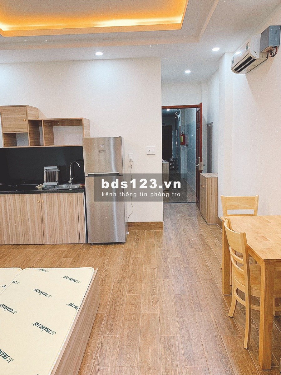 Phòng studio mới xây, có ban công - full tiện nghi đối diện ETown Tân Bình