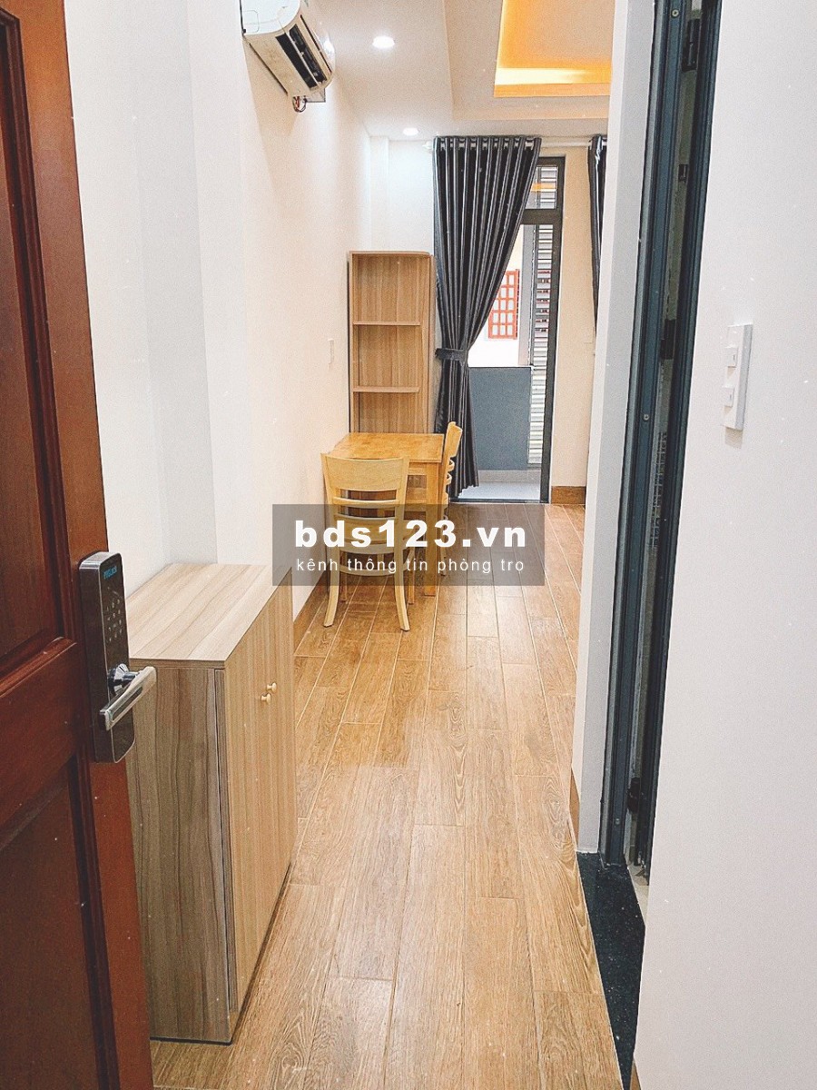 Phòng studio mới xây, có ban công - full tiện nghi đối diện ETown Tân Bình