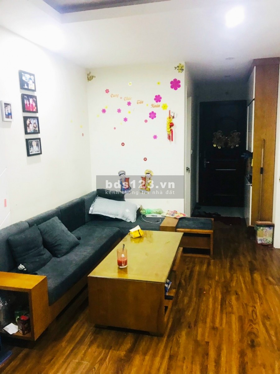 1.25 tỷ chính chủ bán chung cư 75m2, 3PN, 2vs, đủ tiện nghi,T7, lô góc 3 mặt thoángHà Đông