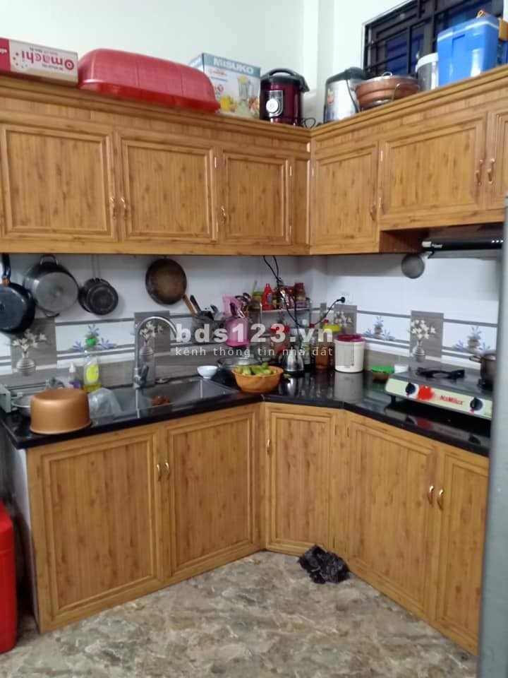 Bán nhà Phố Đức Giang để về ở với con 43m2 x 4 tầng Mặt tiền 4.5m