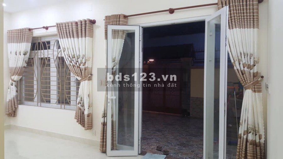 Bán nhà Trường Chinh, Quận 12, DT 100M2 NHÀ ĐẸP giá 5.3 tỷ thương lượng