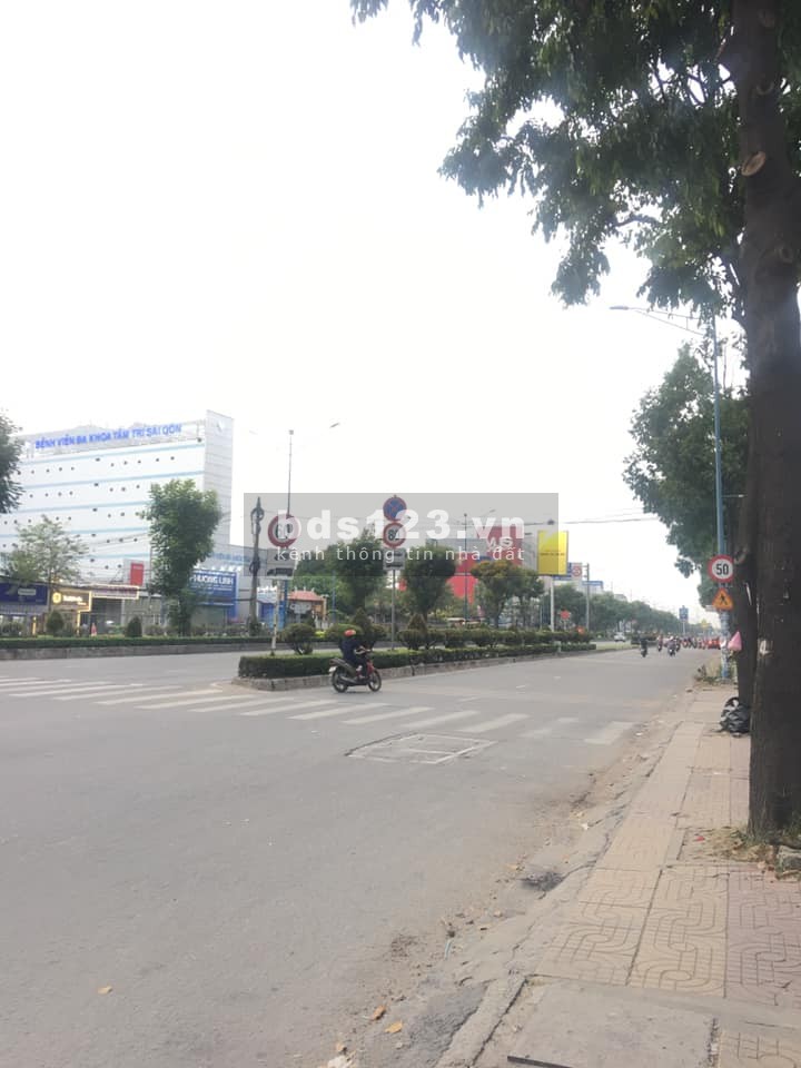 Bán nhà Trường Chinh, Quận 12, DT 100M2 NHÀ ĐẸP giá 5.3 tỷ thương lượng