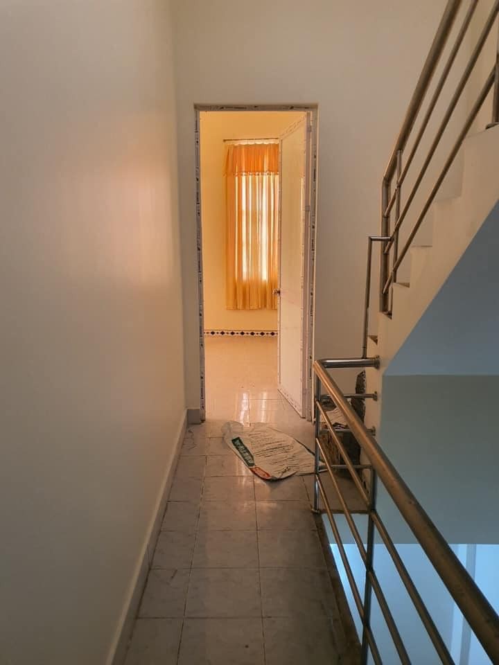 Bán nhà Ngọc Thụy, Long Biên, Lô góc, oto tránh 40m2 x 4 Tầng x 3 tỷ 500 Liên hệ 0944267031