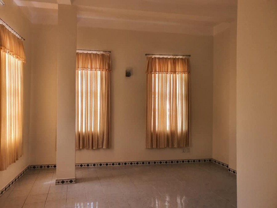 Bán nhà Ngọc Thụy, Long Biên, Lô góc, oto tránh 40m2 x 4 Tầng x 3 tỷ 500 Liên hệ 0944267031