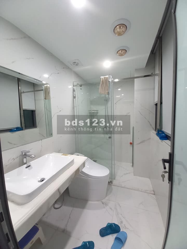 Biệt thự đẹp Tam Trinh, gần công viên, mặt tiền khủng, thang máy, nội thất xịn