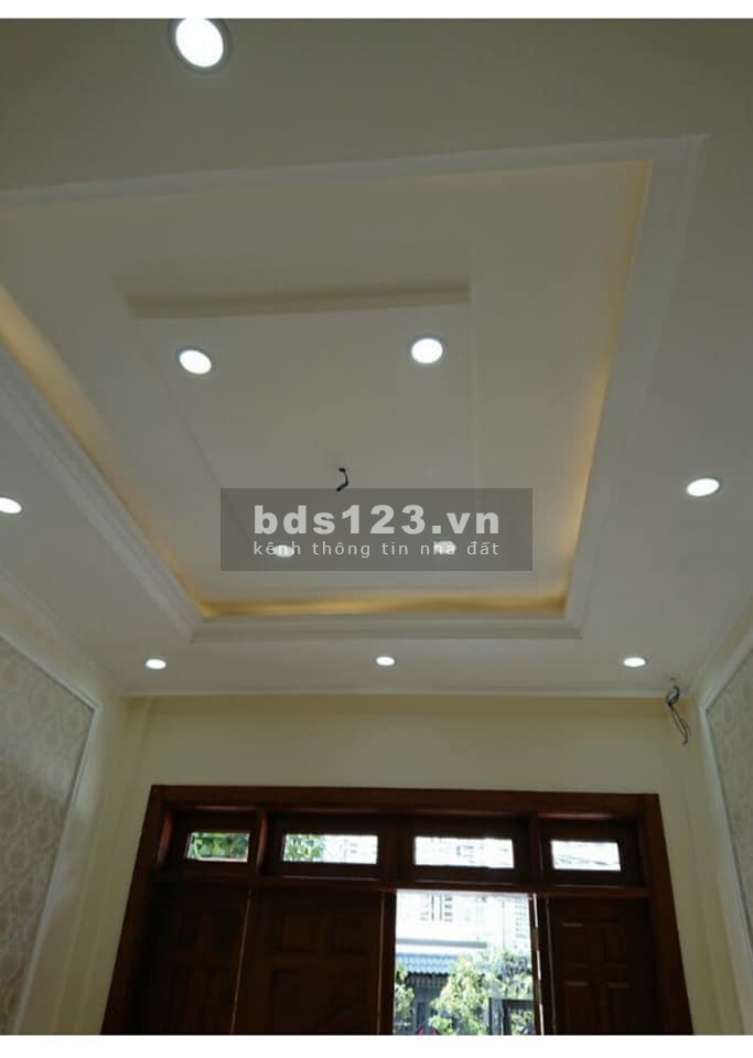 Cho thuê nhà hxh đường Hiệp Bình, P Hiệp Bình Phước 1 trệt 3 lầu, sân ô tô