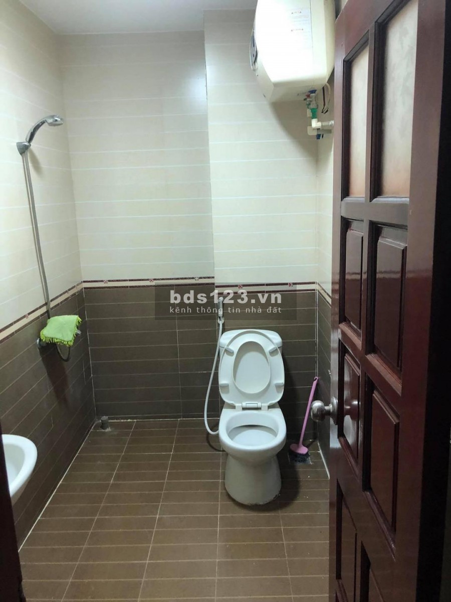 Đẳng cấp Tây Hồ, ngõ 342 Lạc Long Quân, 5 tầng, 7 ngủ dt 52m2 mt 4m. giá 5.95 tỷ