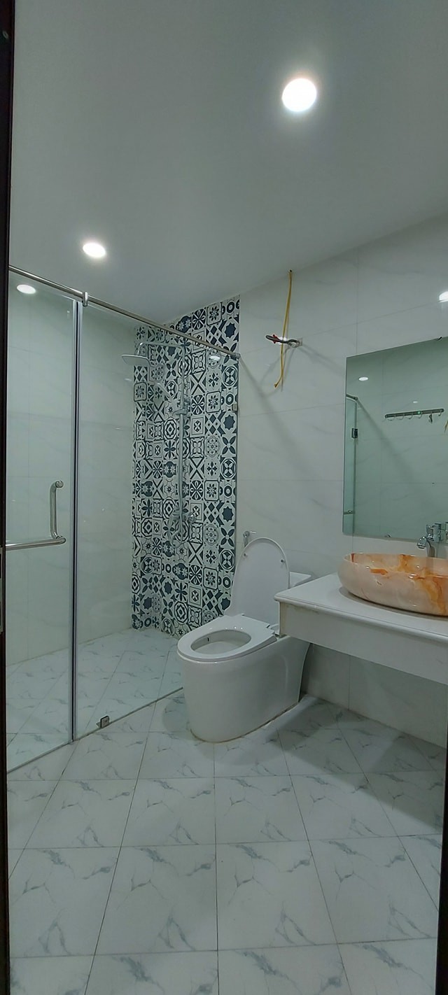 Hàng hiếm nhà Mỗ Lao, Quận Hà Đông, khu phân lô, vỉa hè đá bóng, giá thương lượng