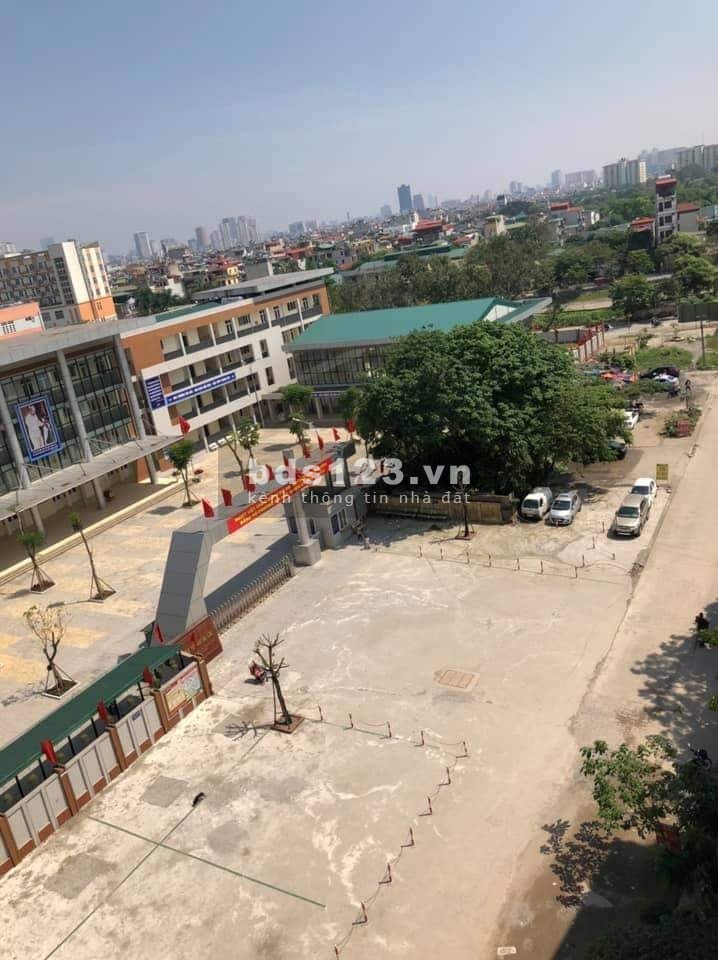 Bán nhà cấp 4 ngõ 282 Kim Giang ngõ thông, rộng ô tô vào nhà dt 65m2, mặt tiền 5.2m