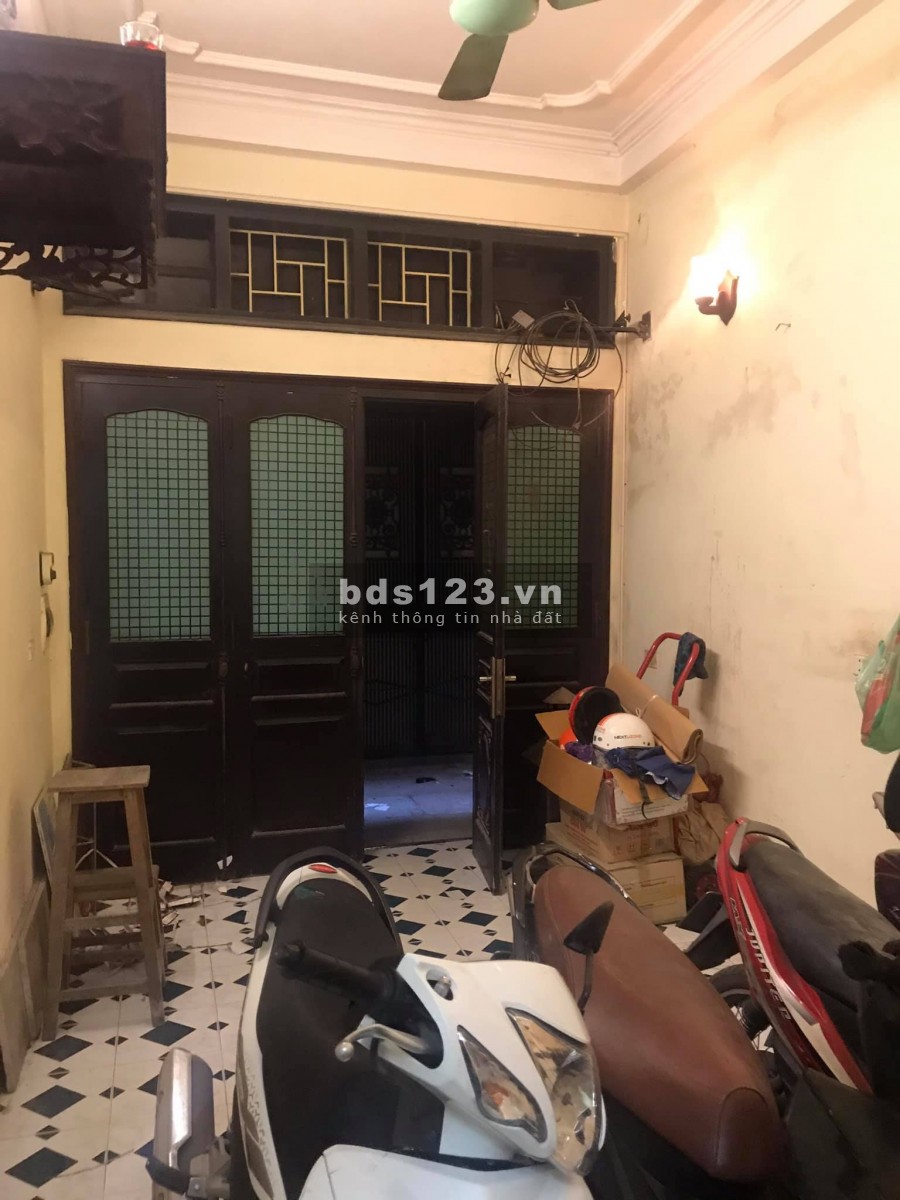 Bán nhà hiếm nhỉnh 2 tỷ, sổ riêng, tiện ích xung quanh 25m2 giá 2.5 tỷ