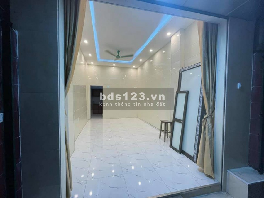 Kim Ngưu, mặt tiền đường lớn 3.8m, diện tích sử dụng: 32m2, giá 3.15 tỷ