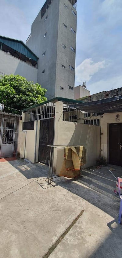 Bán nhà cấp 4 ngõ 282 Kim Giang ngõ thông, rộng ô tô vào nhà dt 65m2, mặt tiền 5.2m