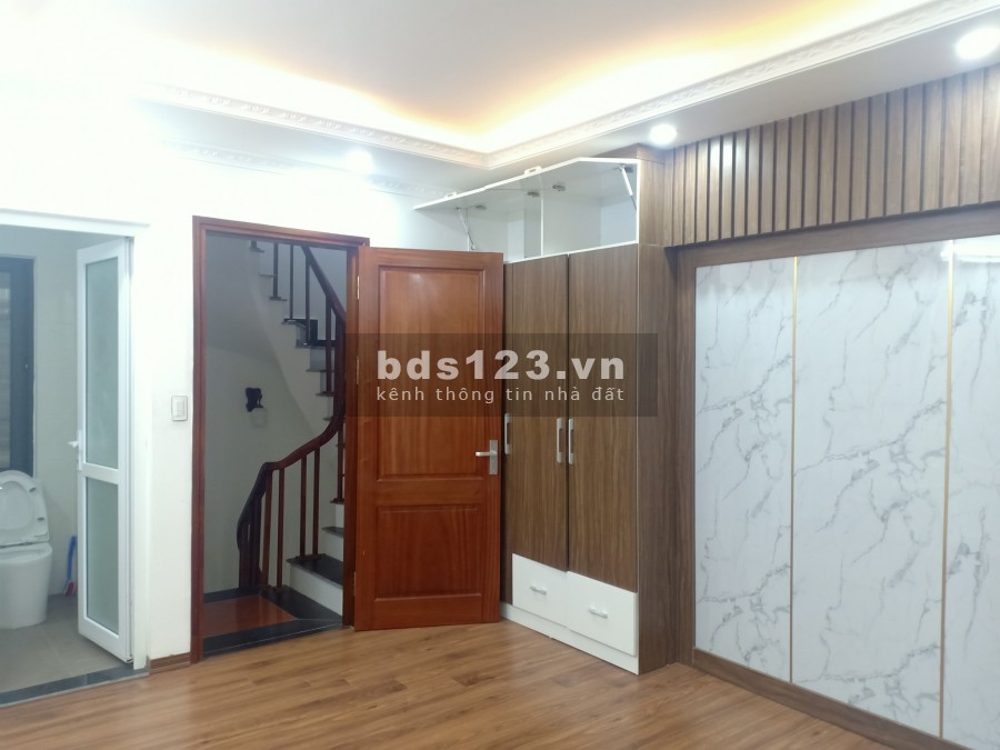Nhà đẹp phố Khương Đình 5 tầng 54m SĐCC nhỉnh 4 tỷ (ảnh thật)