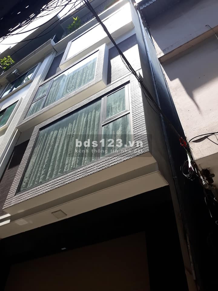 Siêu phẩm Đống Đa nhỉnh 9 tỷ, dt 52m, 5 tầng, lô góc, thang máy, ô tô tránh, kinh doanh đỉnh