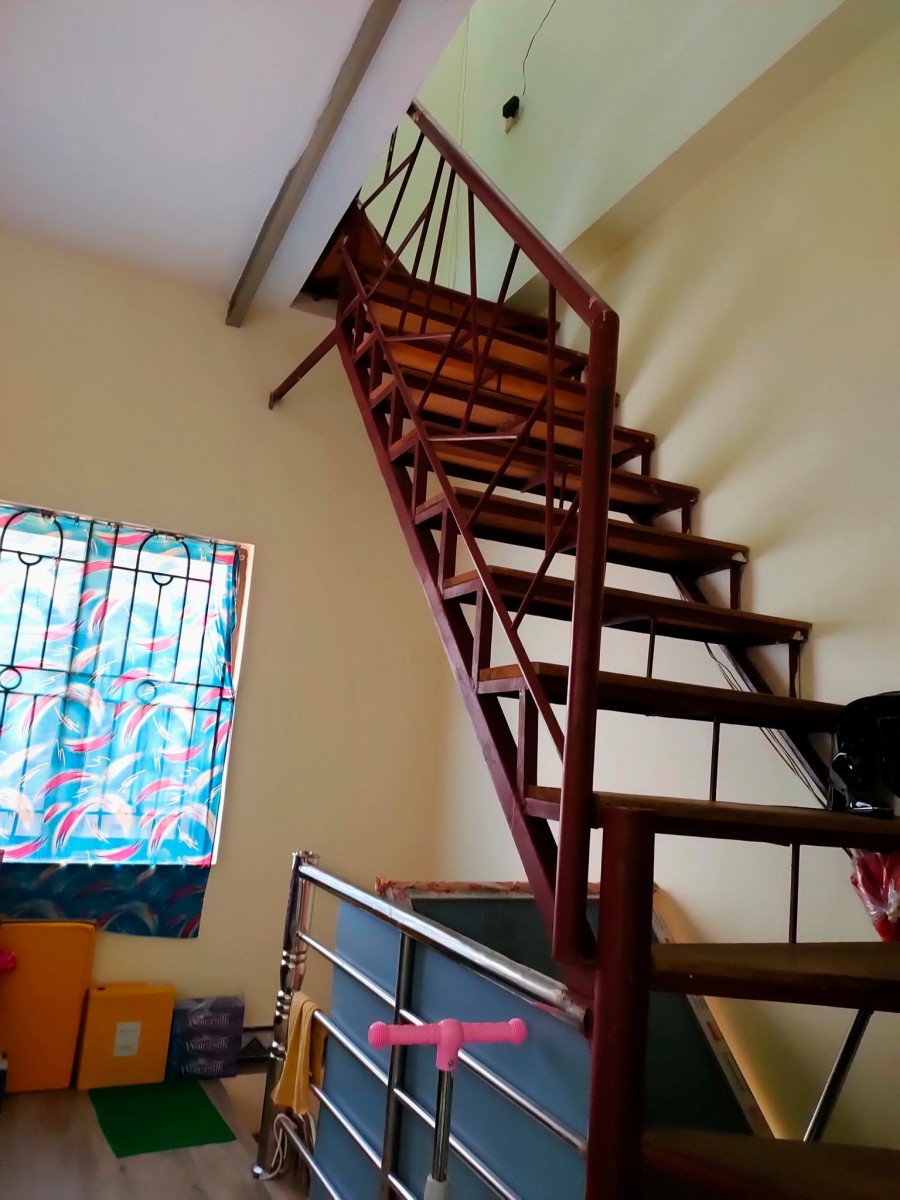 Bán gấp nhà phố Bùi Ngọc Dương 32m2, Hai Bà Trưng, 4 tầng, Mặt tiền 3.5m LH 0913458362