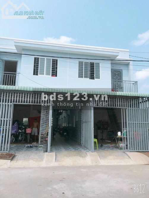 Bán cặp nhà trọ 250m2 mới, view công viên cực kỳ mát mẻ KDC Tân Đức, 3 tỷ 800 triệu