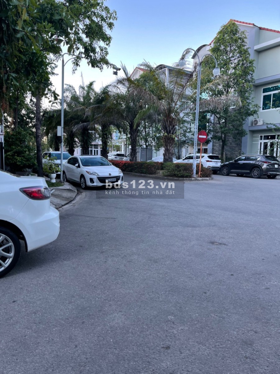 Bán nhà chính chủ khu An Cựu Huế để lại toàn bộ nội thất