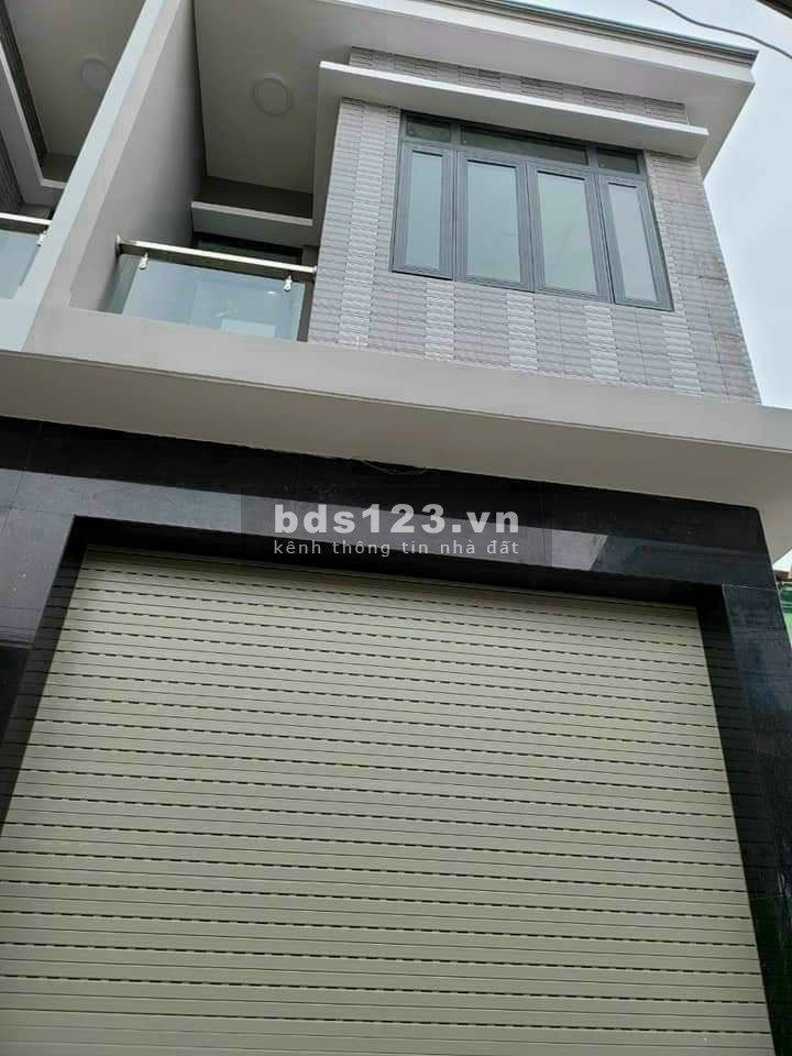 Cần tiền bán gấp nhà nguyên căn diện tích 67.5m2 Quận 12 giá 1 tỷ 1