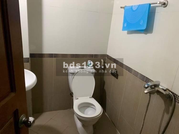Bán gấp nhà Hoàng Như Tiếp 70m2, 4 tầng 7.3 tỷ ( Mặt tiền rộng, ở sướng)