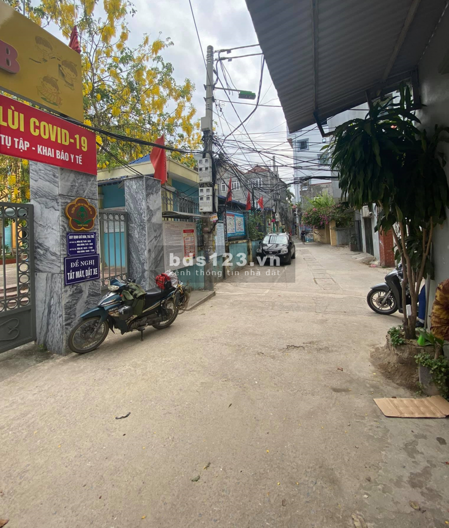 Nhà Mặt Ngõ Thông Ôtô Qua Xuân Đỉnh, 55m2, 4 tỷ. Lh :0941111357.
