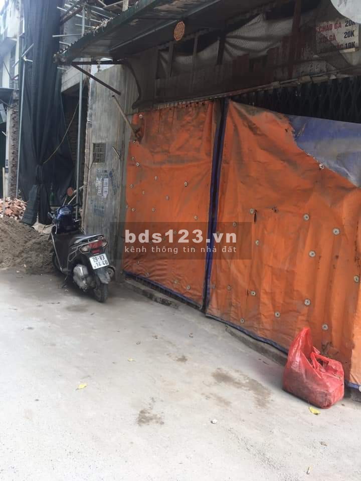 Đất Võ Chí Công, 65m2X5mMT. Lô góc. Khu vực toàn Đại gia. View Hồ Tây. Giá 11 tỷ.