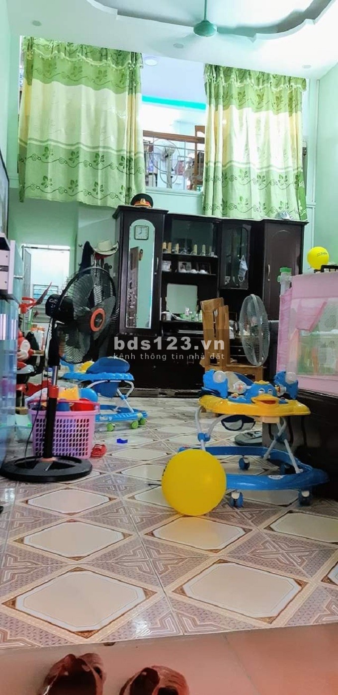 Bán nhà Hồ Tùng Mậu, lô góc 2 mặt thoáng, 64m2 x 2T, MT 4/13m, giá 4 tỷ