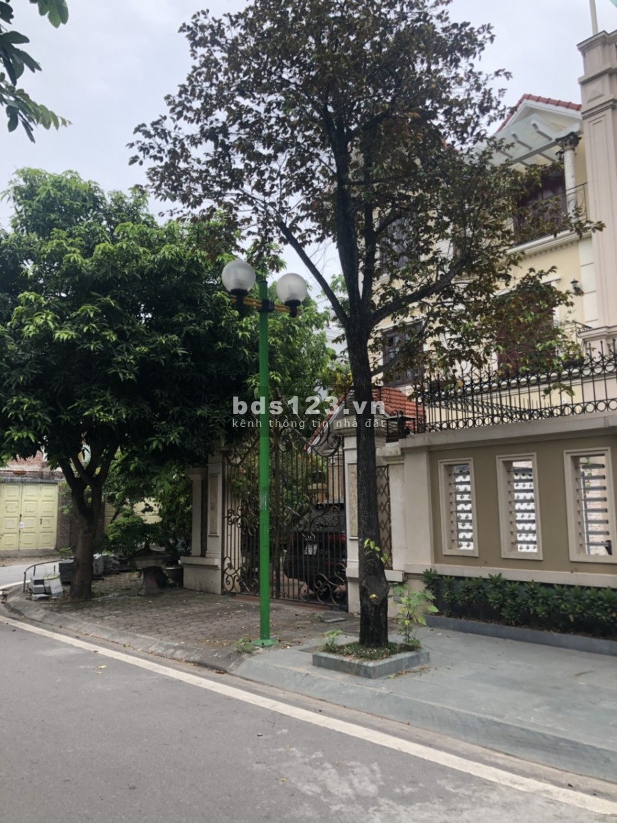 BIỆT THỰ NHÀ VƯỜN TẠI KHU ĐÔ THỊ LINH ĐÀM, DT 200M GIÁ 27 TỶ