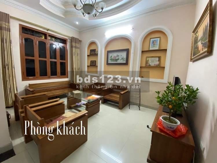 Bán gấp nhà Hoàng Như Tiếp 70m2, 4 tầng 7.3 tỷ ( Mặt tiền rộng, ở sướng)