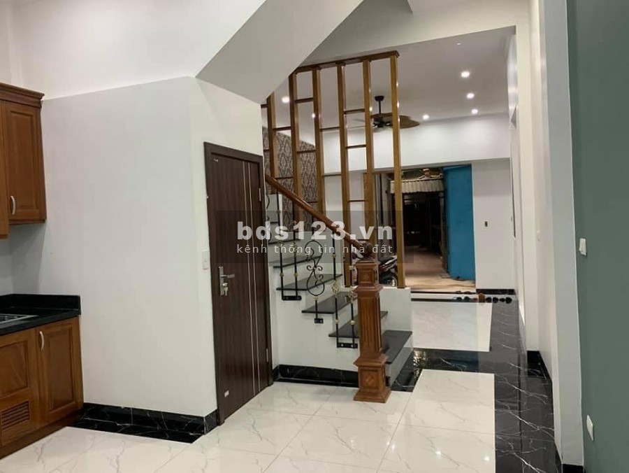 Bán nhà cực hiếm Mai Dịch lô góc 52m2, 6 tầng, mt 4m, ngõ thông, giá chỉ 3.9 tỷ