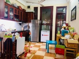 Bán Nhà Kim Mã Thượng, Ba Đình 60m 5 Tầng, 3 Mặt Thoáng, Thang Máy Chờ Giá 5,7 tỷ