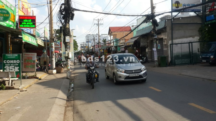 Bán đất MT KDBB đường Lê Văn Lương P.Tân Phong Q.7