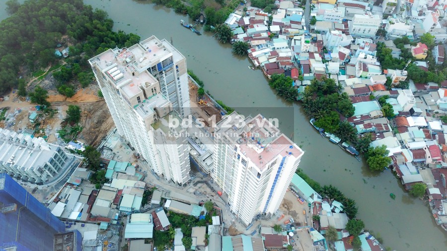 Bán căn hộ D’lusso quận 2 chính chủ, bao sang tên, 74m2 view sông, góc, tầng 8 chỉ 4,4 tỷ VAT - 0914538.498