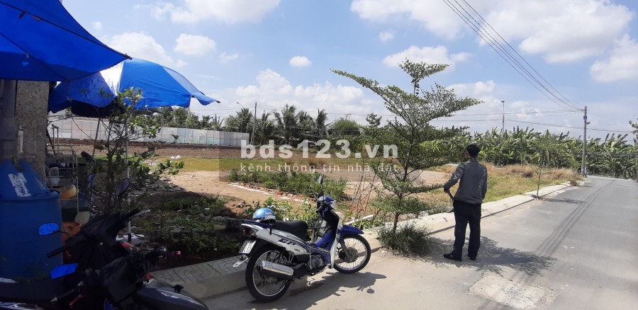 Đất Nền 4,5X22 Tại Cần Đước SHR 800 triệu sang tên, sổ hồng riêng