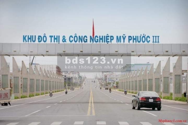 Kinh doanh shop thời trang thua lỗ nên tôi cần bán gấp 2 lô đất, nằm trong khu đô thị