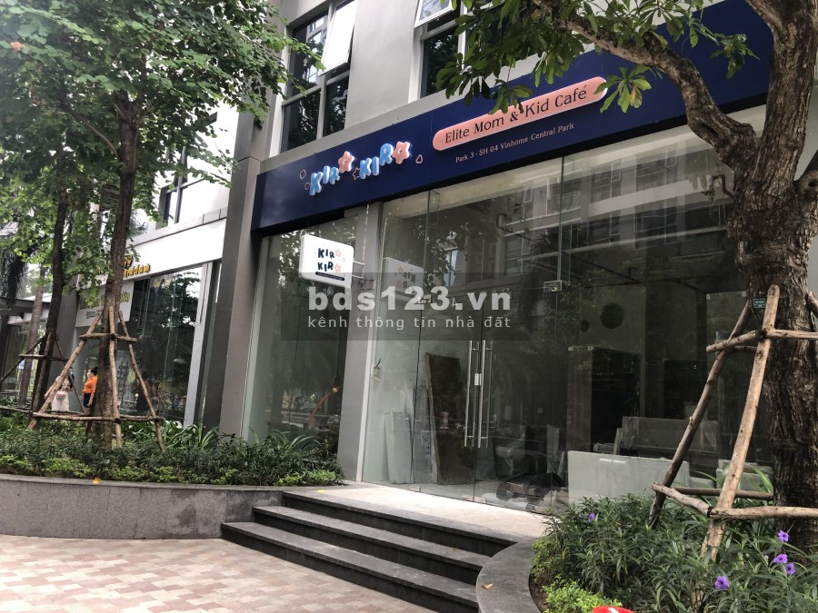 Bán gấp căn shophouse Vinhomes Bình Thạnh: 35 tỷ 240m2 tòa Park 2, hợp đồng thuê 180 triệu