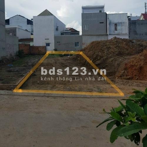 Duy nhất 1 lô ngay Trần Văn Giàu diện tích 5x25, cách chợ và cụm tiện ích 200m. giá1 tỷ 450