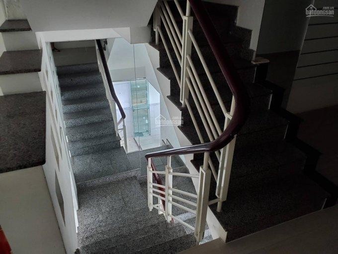 Chính chủ cho thuê nhà nguyên căn mặt tiền Phan Xích Long, giá 70 triệu