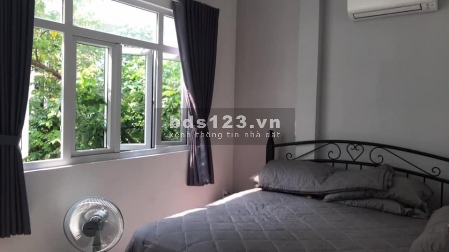 Cần tiền bán gấp nhà Tân Bình Bạch Đằng, Phường 2, Tân Bình, hơn 100tr/m2, HXH 6m đẹp, 3 lầu, LH 0909205956