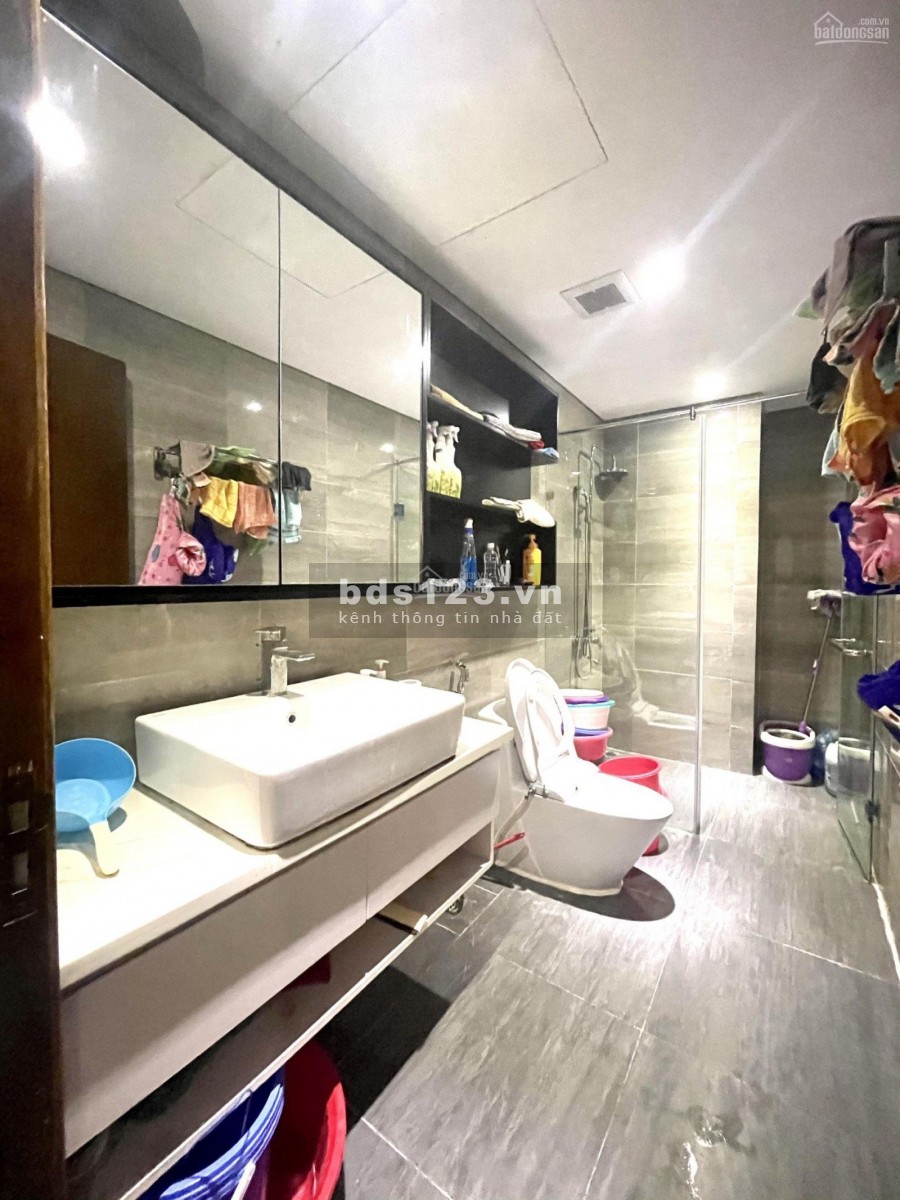 Bán căn hộ chung cư 17T10 Nguyễn Thị Định 2,25 tỷ DT 80m2