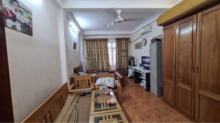 Hiếm, tầm tài chính nhỏ tiền, nhà Ngọc Thuỵ Long Biên 36m x5t mt4m nhỉnh 2tỷ, an sinh đỉnh.