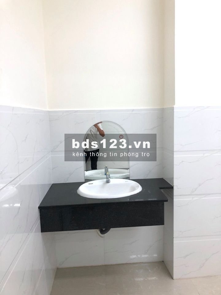 CHDV cho thuê cao cấp 1PN gần sân bay, đầy đủ nội thất, yên tĩnh