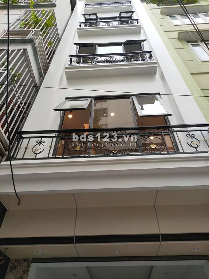 Bán nhà đẹp mới xây 5 tầng x 52m2 phố Quan Hoa, Cầu Giấy giá 7,5 tỷ. LH 0912442669