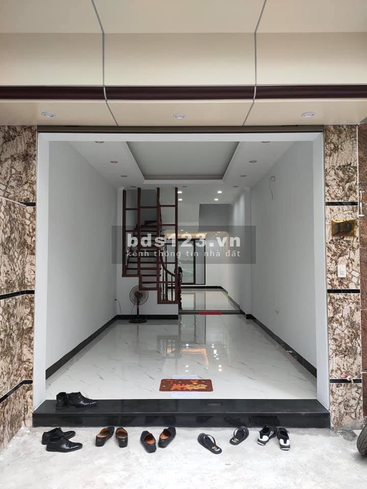 Bán nhà đẹp mới xây 5 tầng x 52m2 phố Quan Hoa, Cầu Giấy giá 7,5 tỷ. LH 0912442669