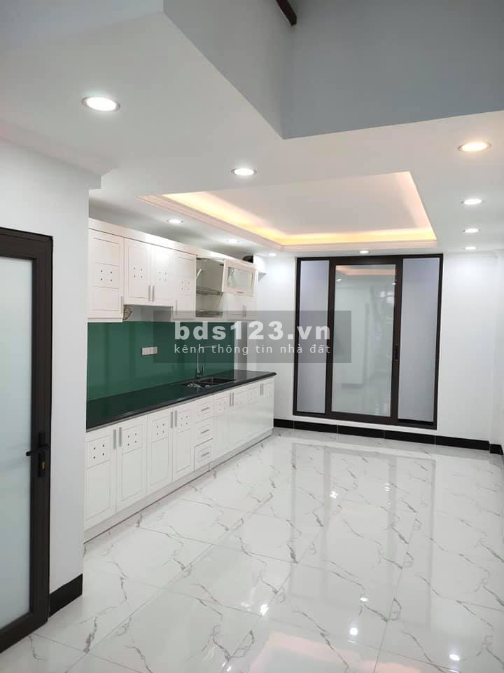 Bán nhà đẹp mới xây 5 tầng x 52m2 phố Quan Hoa, Cầu Giấy giá 7,5 tỷ. LH 0912442669