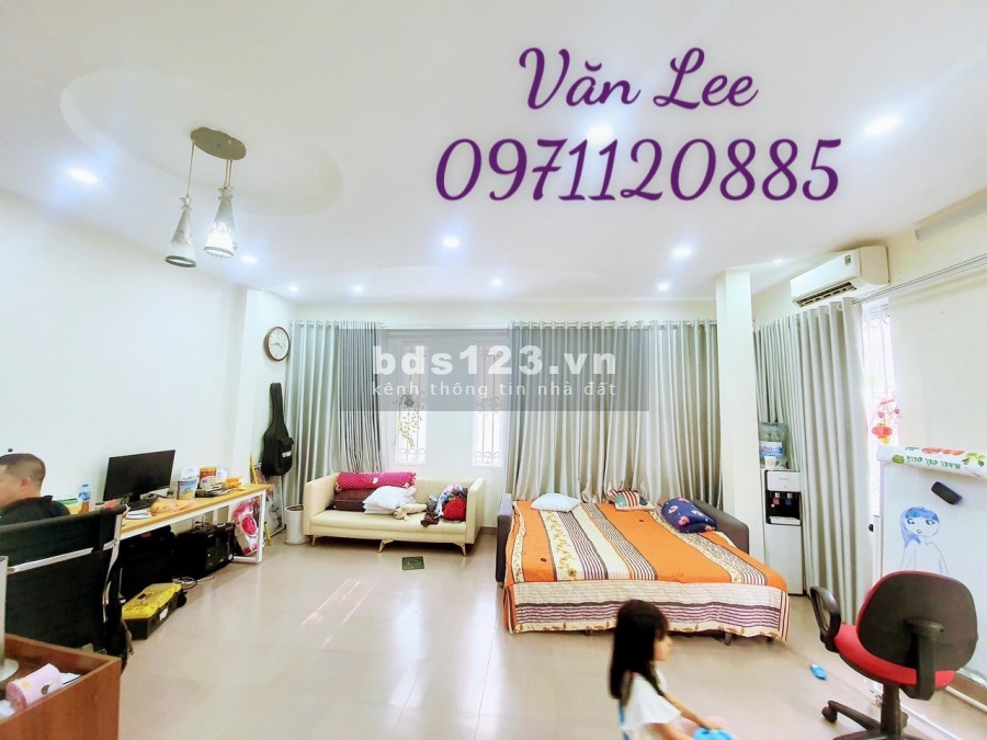 Nhà Đền Lừ Hoàng Mai, dt 62m2, 7 tỷ, gara, ô tô tránh, kinh doanh tấp nập