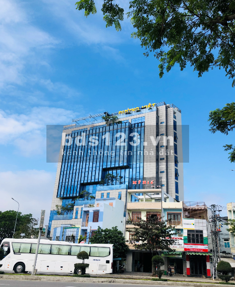 Diện tích đa dạng 41m2 - 210m2, trung tâm Đà Nẵng, dễ dàng di chuyển