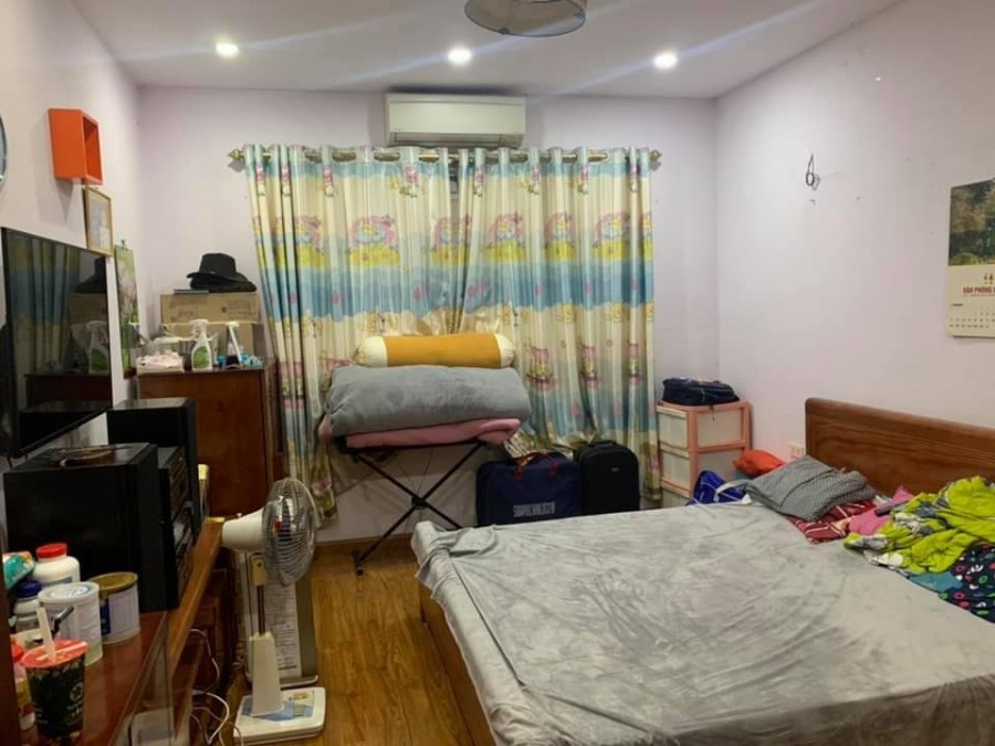 Bán nhà Phố Vũ Ngọc Phan 62m2x4T, nhỉnh 10 tỷ, ngõ ô tô tránh, kinh doanh đỉnh.